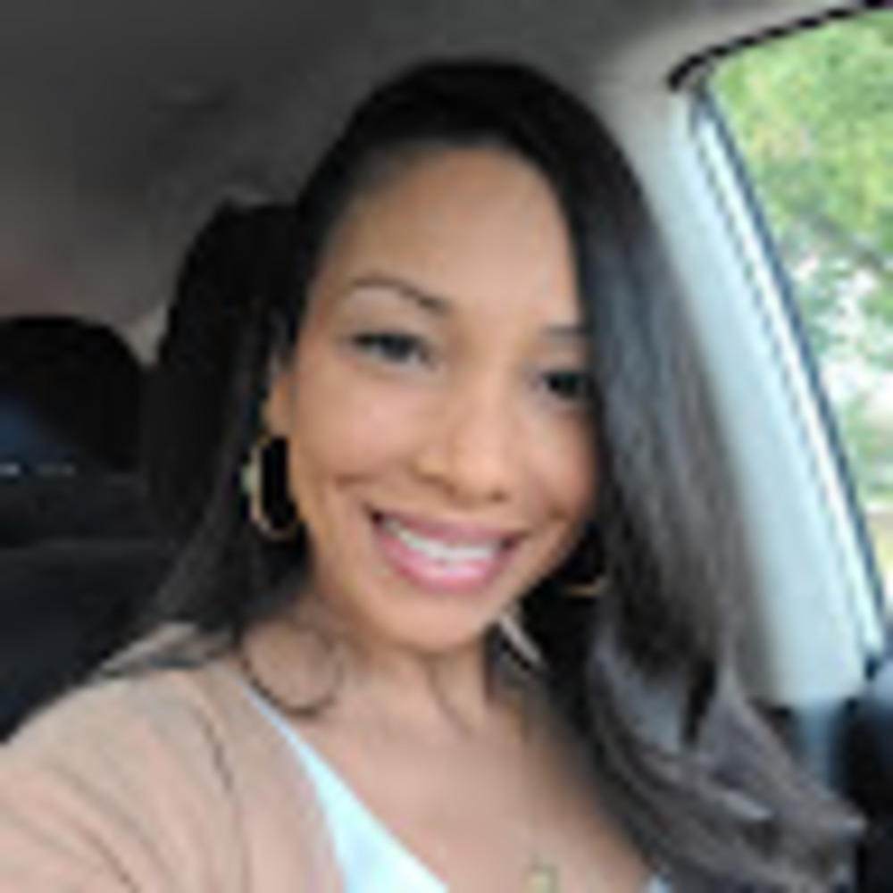 Meet your Posher, Latoya